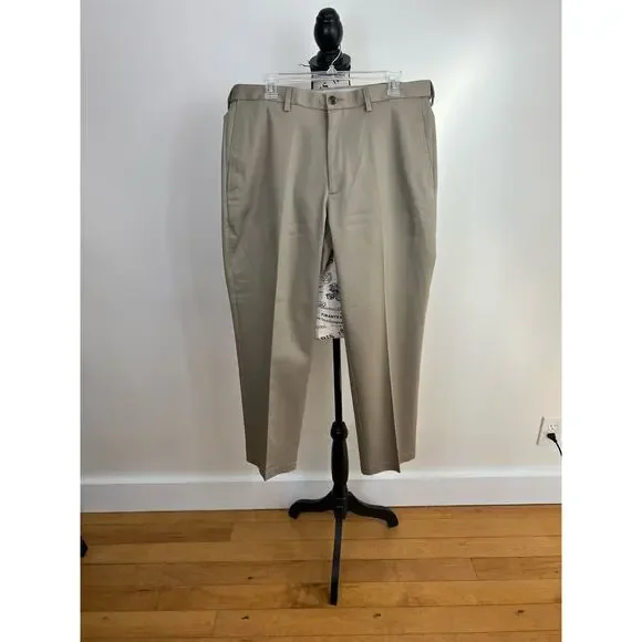 Hagger Classic Fit Tan Khaki Dress pants with pockets - Picture 1 of 9